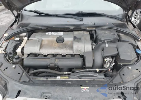 2008 Volvo V70 3.2 from USA, damaged, VIN YV1BW982X81015297